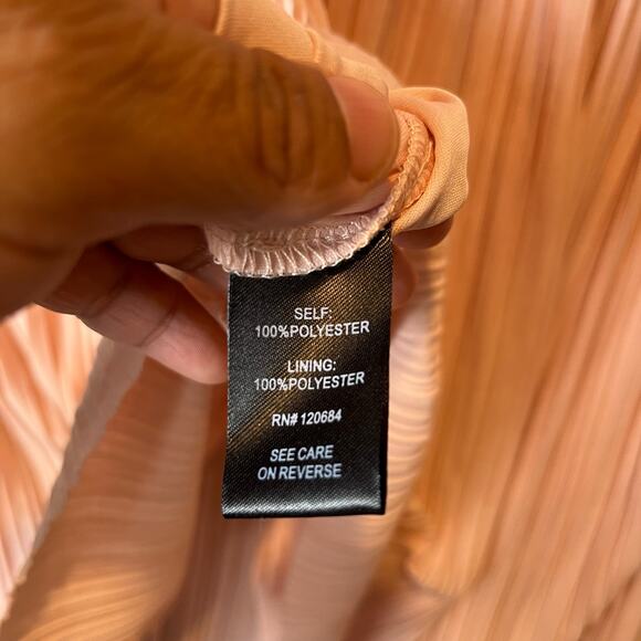 Torrid Pink Midi Pleated Skirt Size 1X Summer Coquette Kawaii Balletcore New - Picture 6 of 6